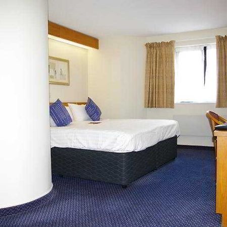 Ramada Nottingham . Hotel Esterno foto